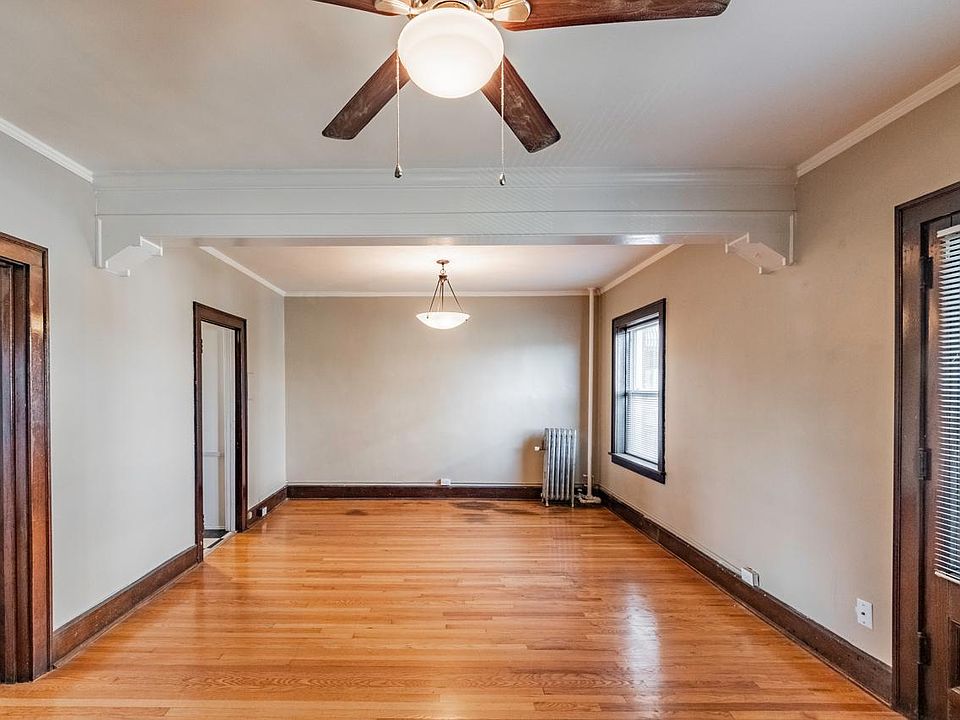 1st image of 2464 Harney St APT 6