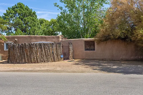 4201 Rio Grande Blvd NW #B Photo 1