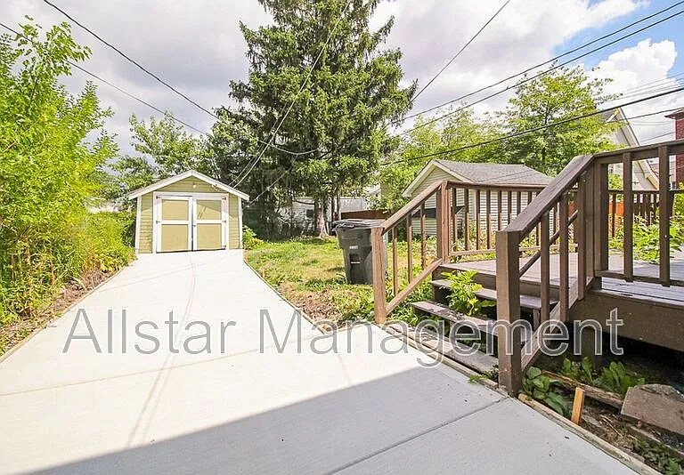 14210 Athens Ave — Photo 28
