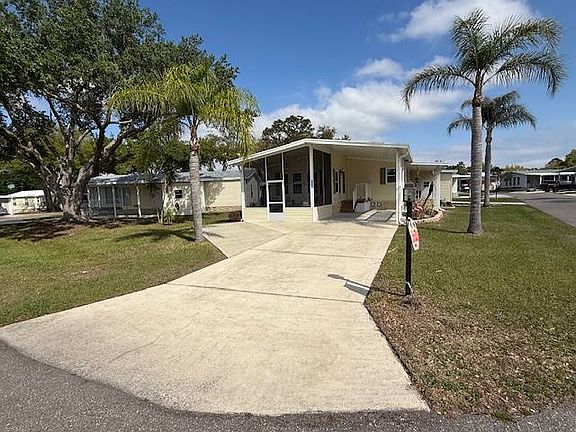 2nd image of 2217 Walden Pond Dr