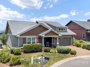 7 Pinnacle Crest Cir, Arden, NC 28704