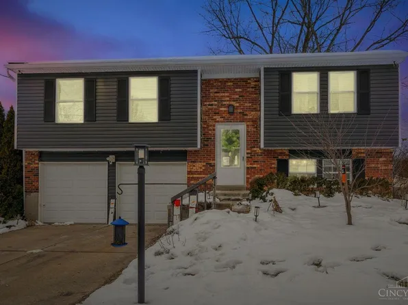 4785 Shadowood Ct, Cincinnati, OH 45244