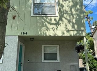 144 Poinsettia St, Atlantic Beach, FL 32233