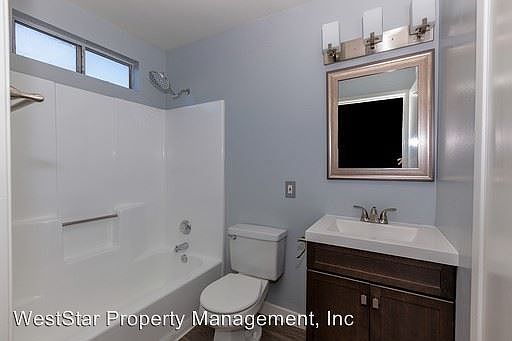 2nd image of 539 E 11th St APT 07