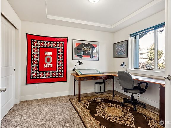 3rd image of 228 169th Street E