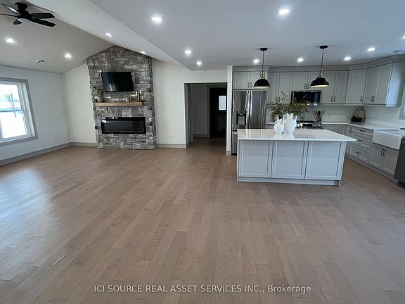 5th image of 2206 Sands Rd