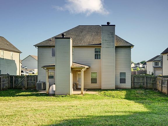 2nd image of 739 Sturdivant Dr