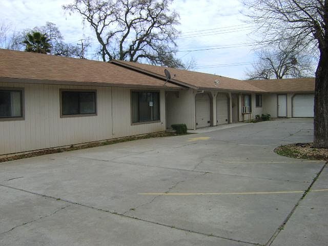 1st image of 13830 E Highway 88