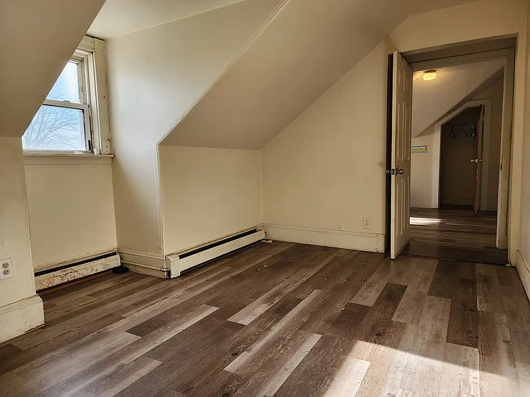 15 Fernboro St #3 — Photo 2