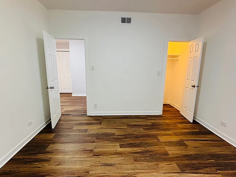 3411 N Milwaukee Ave #2 — Photo 6