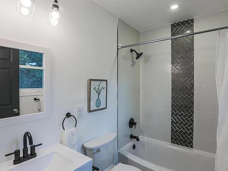 5419 Hillen Rd — Photo 27