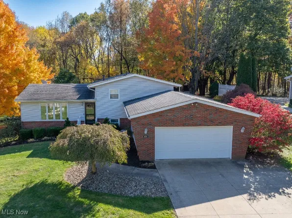 1774 Buckeye St NW, Mogadore, OH 44260