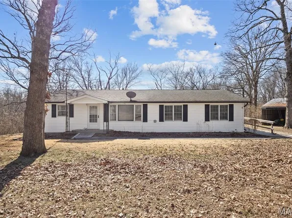 3028 Hh Rd, Waterloo, IL 62298