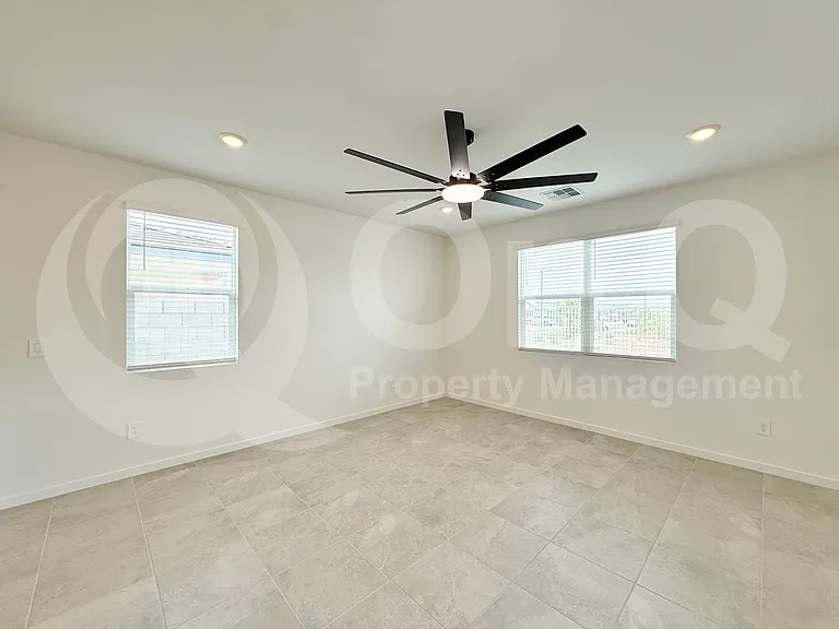 5372 S 245th Ave — Photo 15