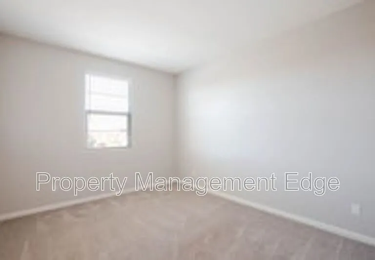 30524 Fragrant St — Photo 3