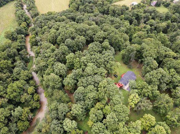 125 Nixon Rd, Columbia, KY 42728