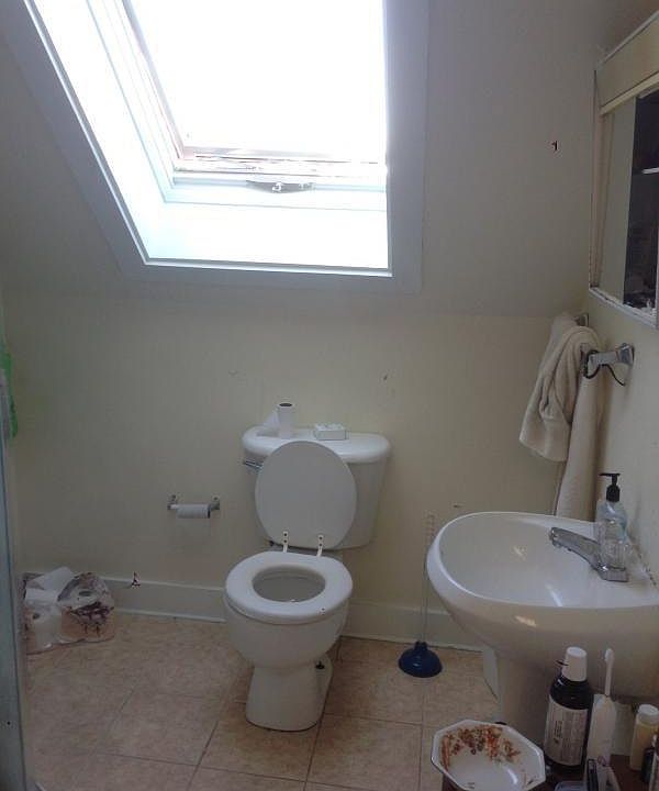 2nd image of 42 Highgate St