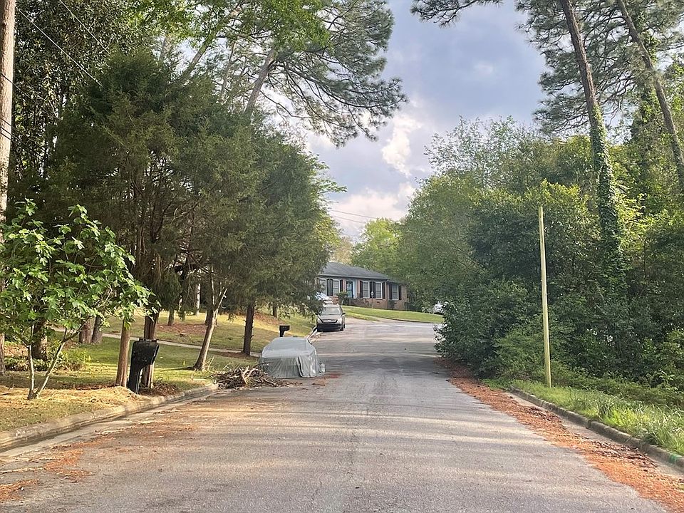 2nd image of 4064 Countryside Ct