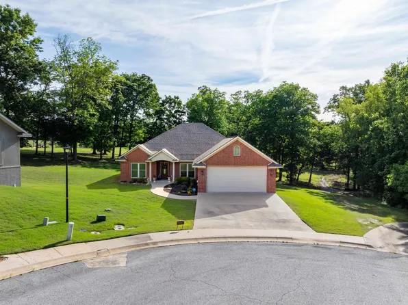 17 Valley View Dr, Batesville, AR 72501
