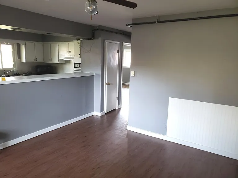 908 Greenbrier Rd #908 — Photo 11