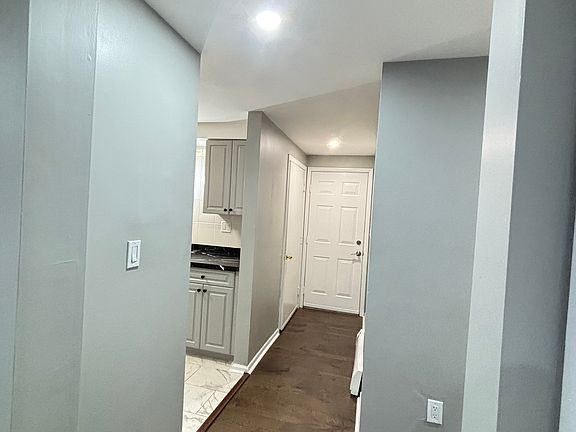 4th image of 1387 Quinnipiac Ave