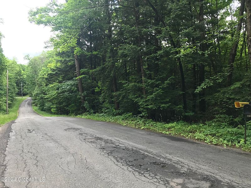 5th image of 167 Wemple Road