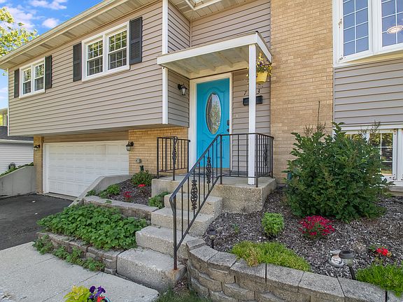 3rd image of 7413 Seminole Ct