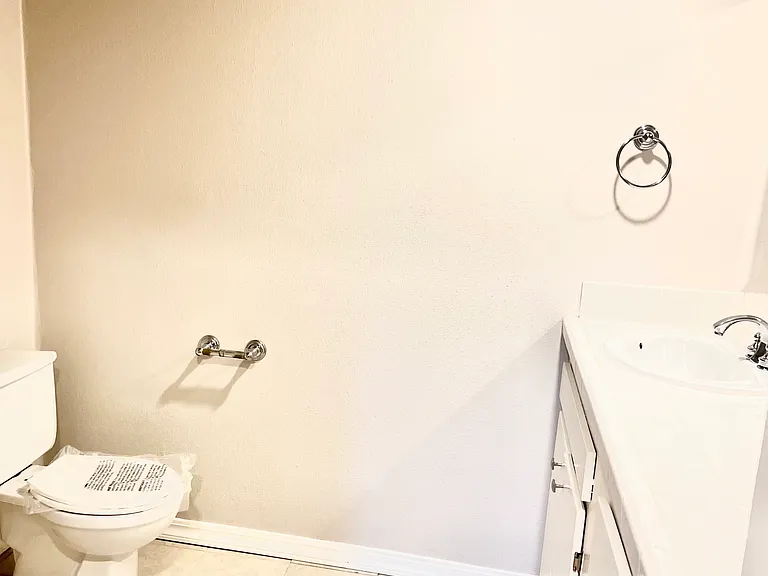 1512 Dayton Ct NE #1 — Photo 28