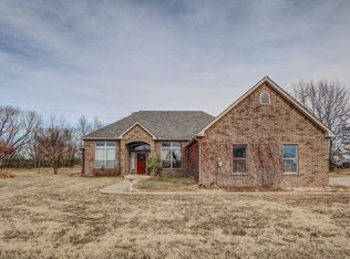 2685 E 410th Rd, Oologah, OK 74053