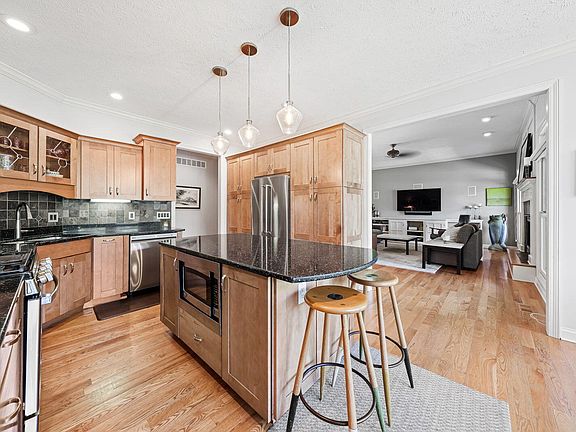 5th image of 71058 Reserve Pkwy