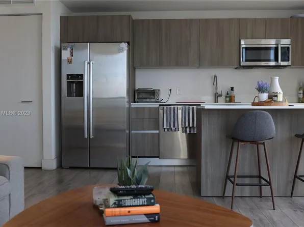 201 SW 17th Rd Unit 606, Miami, FL 33129