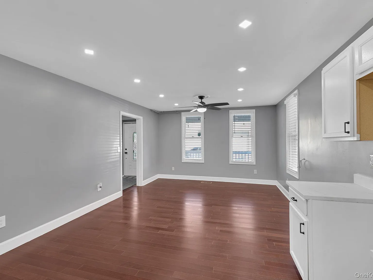 4 bed, 2270 sqft, $3,000 — Photo 3