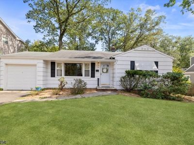 22 Calumet Ave, Oakland, NJ, 07436