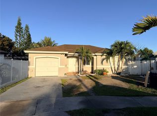28431 SW 135th Ave, Homestead, FL 33033