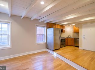 1431 Spruce St APT 3R, Philadelphia, PA 19102