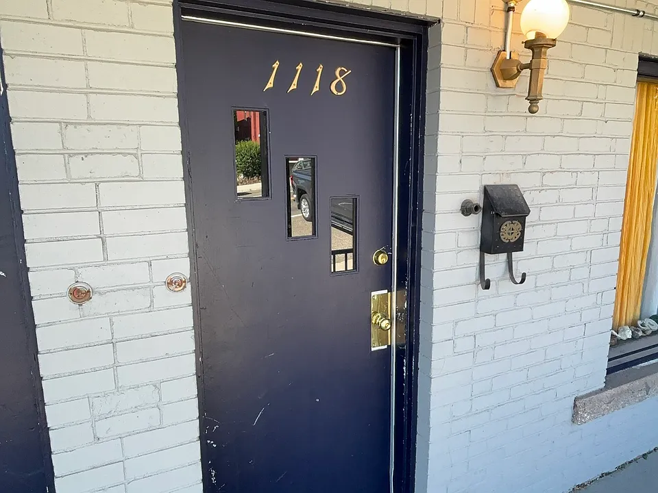 1110-1120 W Park St #1118