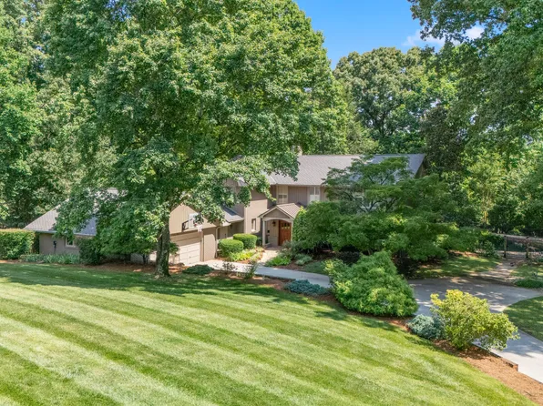 5421 Blueridge Dr, Knoxville, TN 37919