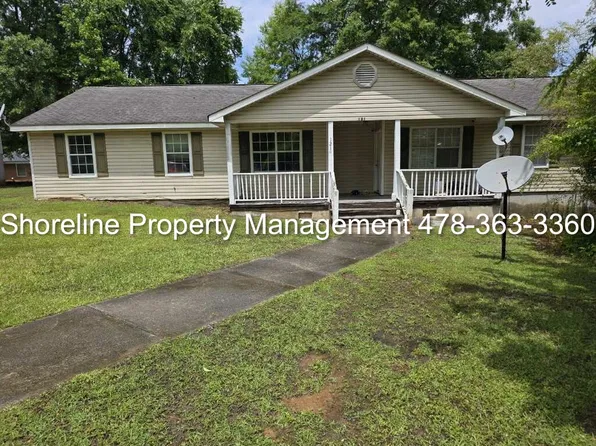 121 Village Ln #A, Milledgeville, GA 31061