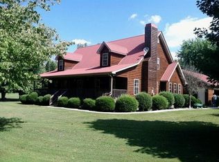 1003 Swamp Rd, Sparta, TN 38583