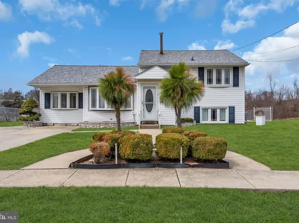 103 Carver Dr, Wenonah, NJ 08090