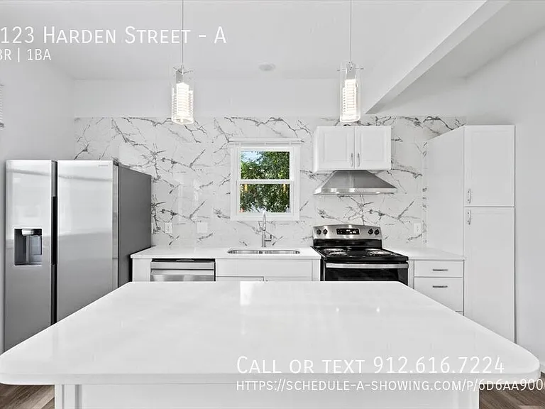 2123 Harden St #A — Photo 4