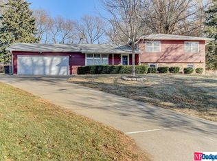 4045 N 81st Avenue Cir, Omaha, NE 68134