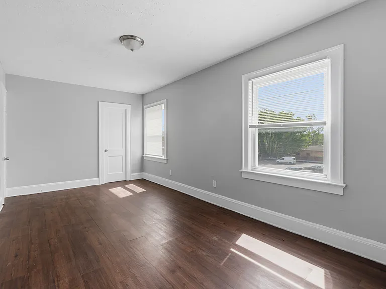 5482 Morgan St — Photo 13