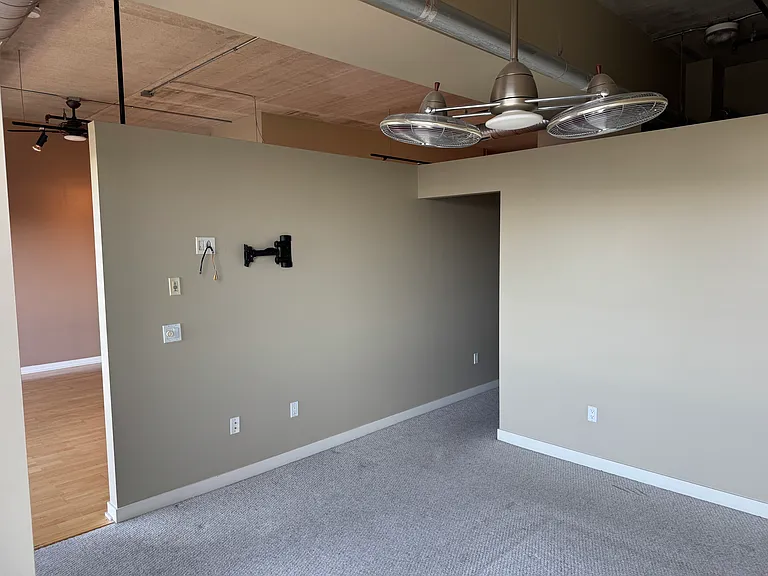 350 N Main St #605 — Photo 10