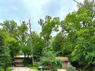 2124 Belvo Rd, Miamisburg, OH 45342