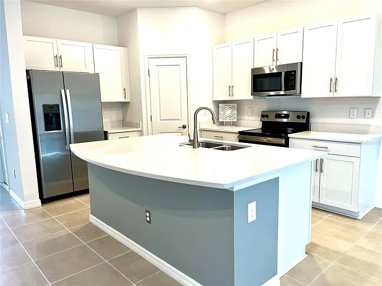 8500 Lunar Skye St — Photo 12