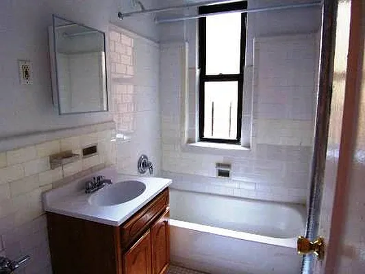 Rented by Friedman Roth Realty | media 9