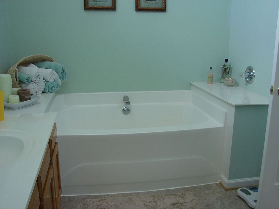 master garden tub
