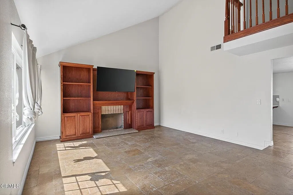4 bed, 2.0 bath, 1644 sqft, $4,500 — Photo 3