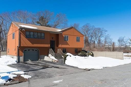 1st image of 28 Whitney Dr